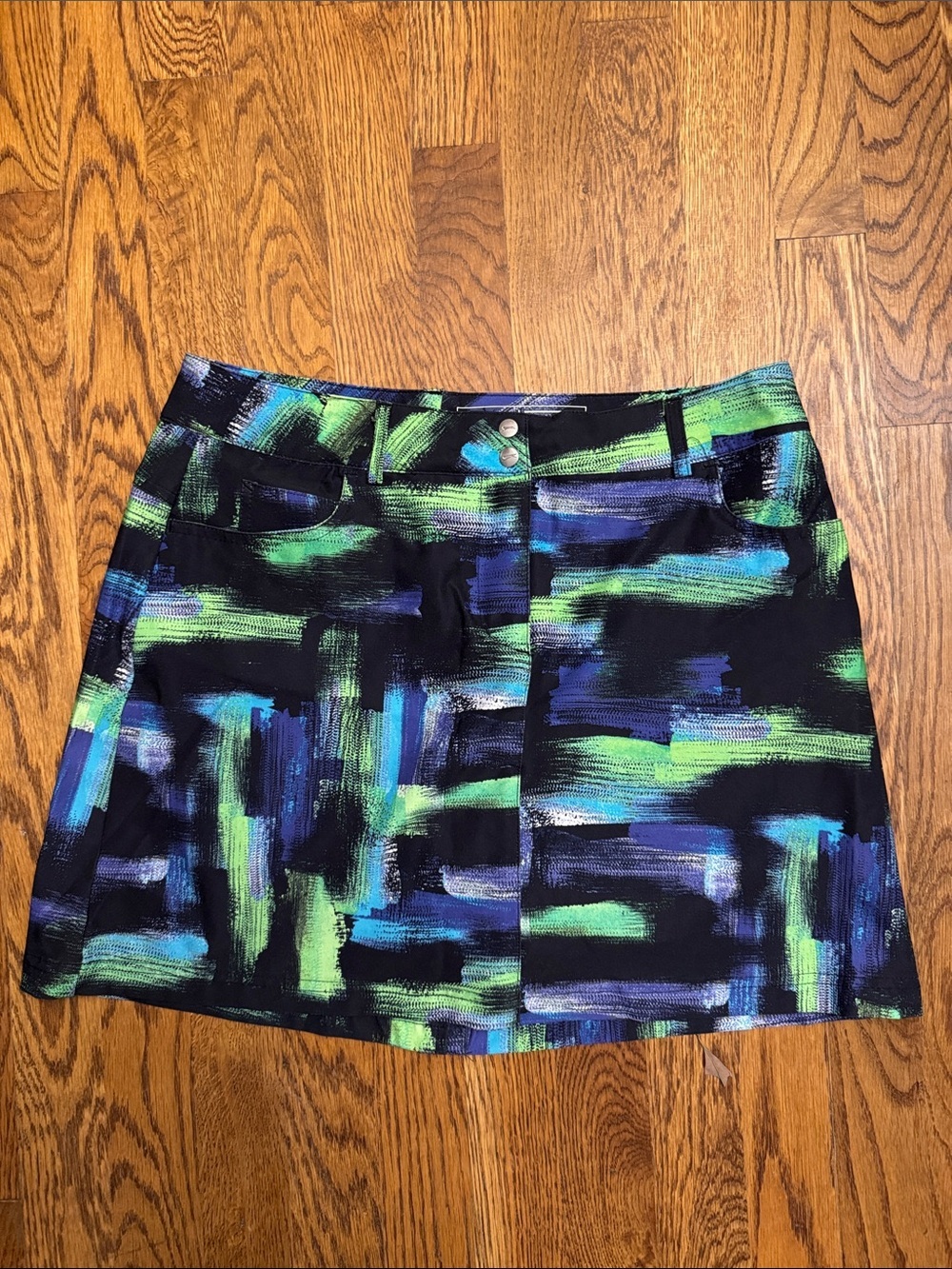 Slazenger Black Brushstroke Print Skort with Blue & Green Accents size 6